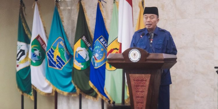 Gubernur Kalsel Sampaikan Penjelasan Raperda RPJMD 2025-2029