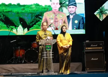 Pesona Budaya Mappanre Ri Tasi’e, Andi Rudi Latif Tekankan Pentingnya Pelestarian Budaya dan Penguatan SDM