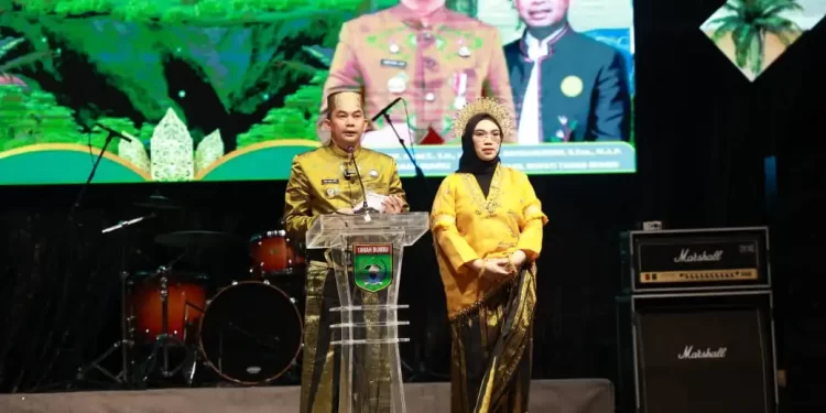 Pesona Budaya Mappanre Ri Tasi’e, Andi Rudi Latif Tekankan Pentingnya Pelestarian Budaya dan Penguatan SDM