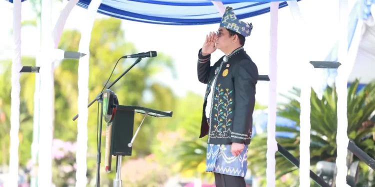 Peringatan Hardiknas 2025 di Tanbu, Peserta Tampil dengan Pakaian Adat Nusantara