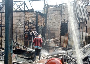 Kebakaran di Gang 5 AES Nasution