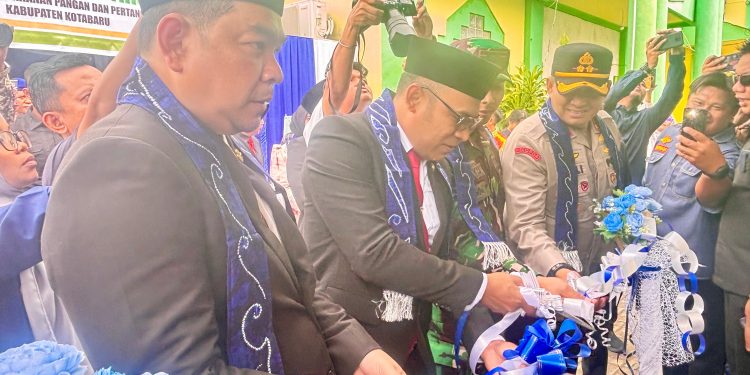 Pemkab Kotabaru Luncurkan Kios Pangan Saijaan Hebat untuk Tekan Inflasi dan Perkuat Ketahanan Pangan