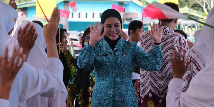 Mama Deden Berbagi Tips Pola Asuh Anak Berkebutuhan Khusus