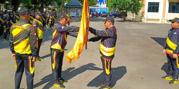 Lepas Kontingen POPDA, Bang Rizal Minta Jaga Nama Baik HST dan Berjuang Maksimal