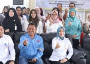 Pemkab Tanbu Gelar Layanan KB untuk Karyawan PT JAL dan Masyarakat Sekitar Perusahaan