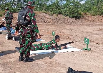 Tingkatkan Kesiapsiagaan Prajurit, Kodim Kotabaru Gelar Latihan Menembak