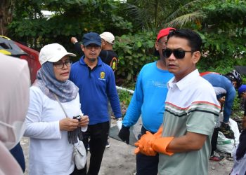 Tinjau TPS RK Ilir, Walikota Temukan Berbagai Jenis Sampah Dibuang Sembarangan