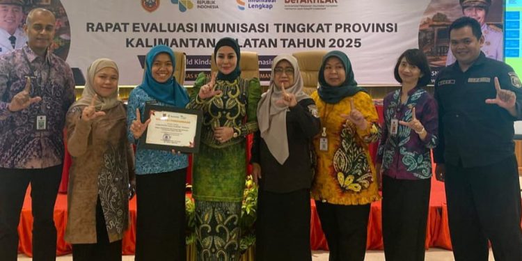 Capaian 84,53 Persen, HST Raih Penghargaan Target Minimal Imunisasi Dasar Lengkap