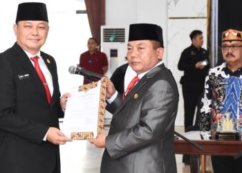 Wiyatno Lantik Usis I Sangkai sebagai Pj Sekda Kapuas