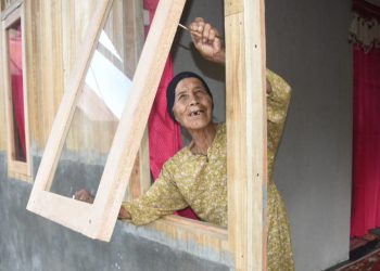 Rumah Nenek Kurba Selesai Direhab, Impian Terwujud Berkat TMMD Kodim HST