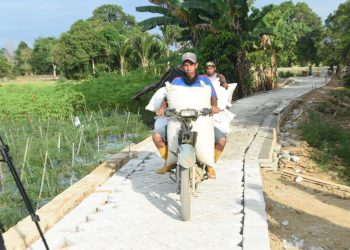 Jalan TMMD Sudah Bisa Digunakan Warga Pengambau Hilir Luar