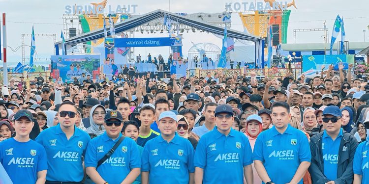 Rangkaian Harjad Ke-75, Pemkab Kotabaru Bersama Bank Kalsel Gelar Fun Walk