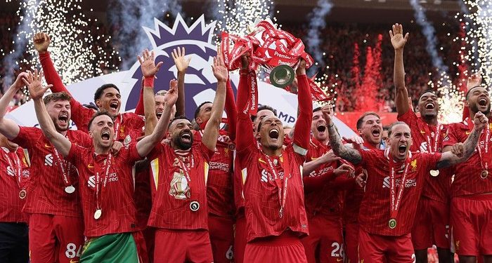 Setelah 35 Tahun, Liverpool Angkat Trofi Liga Inggris Lagi di Depan Fans