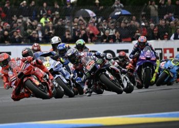 Hasil MotoGP Prancis: Drama Gonta-ganti Motor, Zarco Kalahkan Marquez