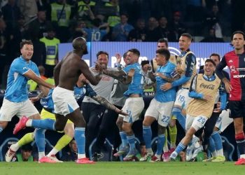 Napoli Vs Cagliari: Partenopei Menang 2-0, Juara Liga Italia!