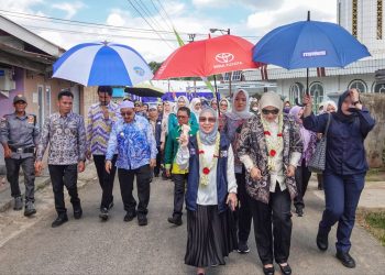 Hj Fathul Jannah Muhidin Sosialisasikan Program 6 SPM di Posyandu Jati 2 Banjar