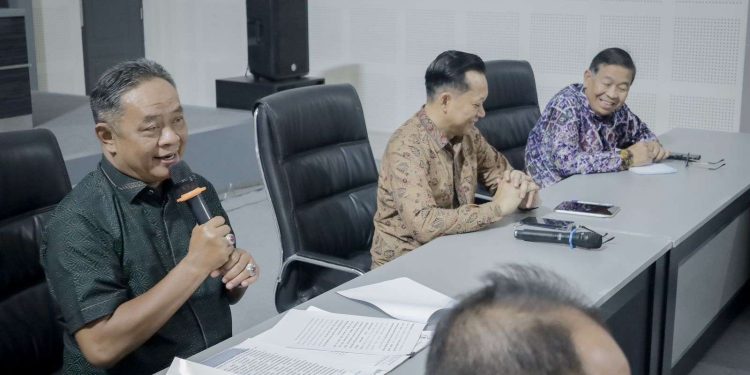 Terkait Raperda Pengelolaan Usaha Pertambangan, Pansus IV DPRD Kalsel Kunjungi Dinas ESDM Jatim