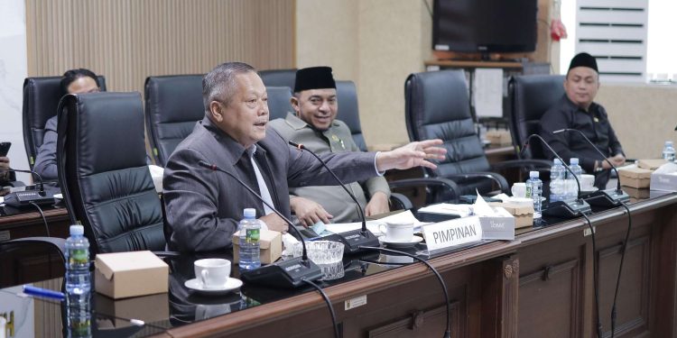 Jelang Evaluasi Kemendagri, Pansus III DPRD Kalsel Matangkan Dokumen RPJMD 2025–2029