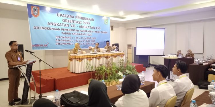 Pemkab Tanah Bumbu Gelar Orientasi PPPK 2025