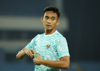 Ragnar Oratmangoen Tantang Rizky Ridho Abroad: Eropa Menunggumu!