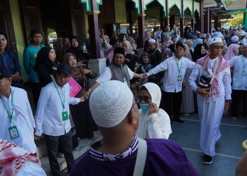 Kloter Pertama, 422 Jemaah Haji Banjarmasin Tiba di Masjid Jami Sungai Jingah