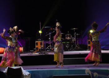 Parade Budaya Kotabaru Hebat Tampilkan Keberagaman Etnis