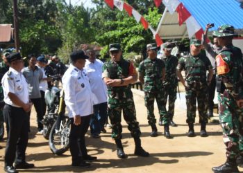 Danrem Didampingi Bupati HST Tinjau Hasil TMMD Ke-124