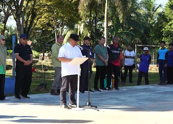 Bupati HST Pimpin Aksi Bersih-Bersih Sampah Plastik