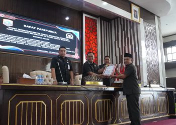 Bupati Kotabaru Hadiri Rapat Paripurna DPRD, Ini Agendanya