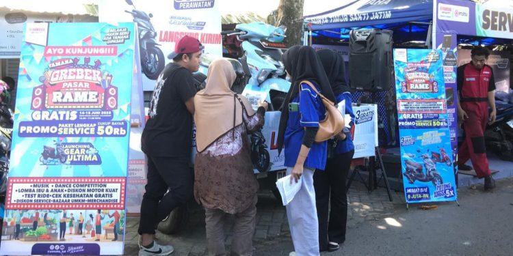 Grebek Pasar Rame Lanjut ke Pasar Cemara Banjarmasin, GEAR ULTIMA Jadi Incaran Masyarakat