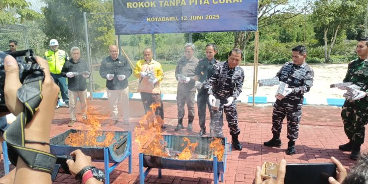 Ribuan Batang Rokok Tanpa Cukai Dimusnahkan