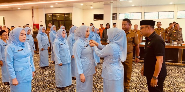 Pengurus Organisasi Wanita Kotabaru Resmi Dikukuhkan