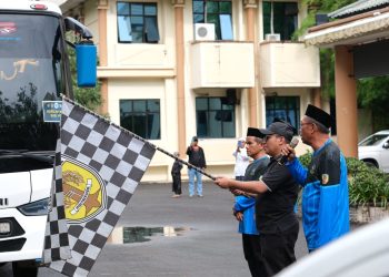 Lepas Kafilah MTQ, Ini Pesan dan Harapan Wabup HST Gusti Rosyadi Elmi