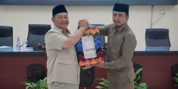 Tok! DPRD HST Sahkan Raperda RPJMD 2025-2029