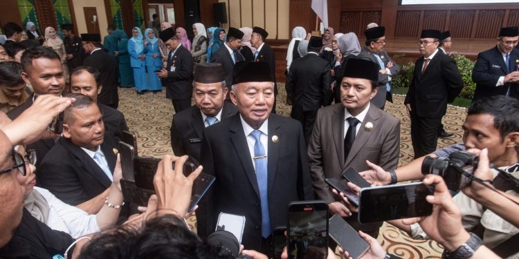 Puluhan Pejabat Eselon II Dirotasi, Gubernur Muhidin: Kami Pantau Kinerja 6 Bulan ke Depan