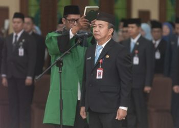 Sah! M Syarifuddin Dilantik Jadi Sekdaprov Kalsel, Ini Pesan Gubernur H Muhidin