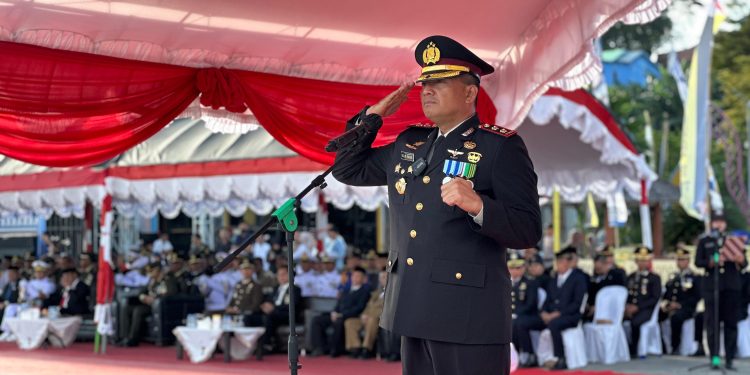 Polres Kotabaru Gelar Peringatan Hari Bhayangkara Ke-79 di Siring Laut