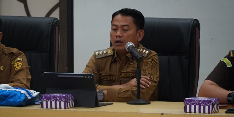 Pemko Banjarmasin ‘Warning’ Reklame yang Melanggar Aturan, Segera Ditertibkan!