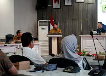 Atasi Kelangkaan dan Lonjakan Harga, Bupati HST ‘Warning’ Agen dan Pangkalan LPG 3 Kg