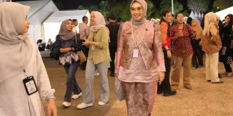 Andi Irmayani Rudi Latif Hadiri Puncak Perayaan HUT Ke-45 Dekranas di Balikpapan