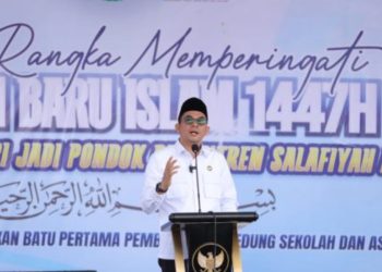 Andi Rudi Latif Hadiri Milad Ke-15 Pondok Pesantren Salafiyah Al-Istiqamah di Desa Mantewe