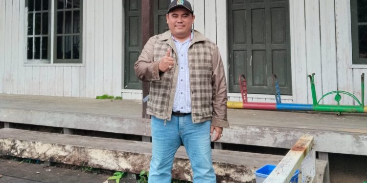H Abdullah Serap Aspirasi Warga Desa Hurung Kampin