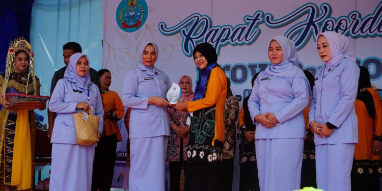 Sulkan: Perempuan Harus Menjadi Aktor Utama dalam Pembangunan