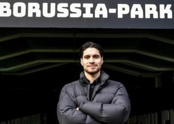 Senyum Merekah Kevin Diks di Markas Borussia Monchengladbach