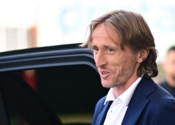 Luka Modric Resmi Gabung AC Milan, Pakai Nomor 14