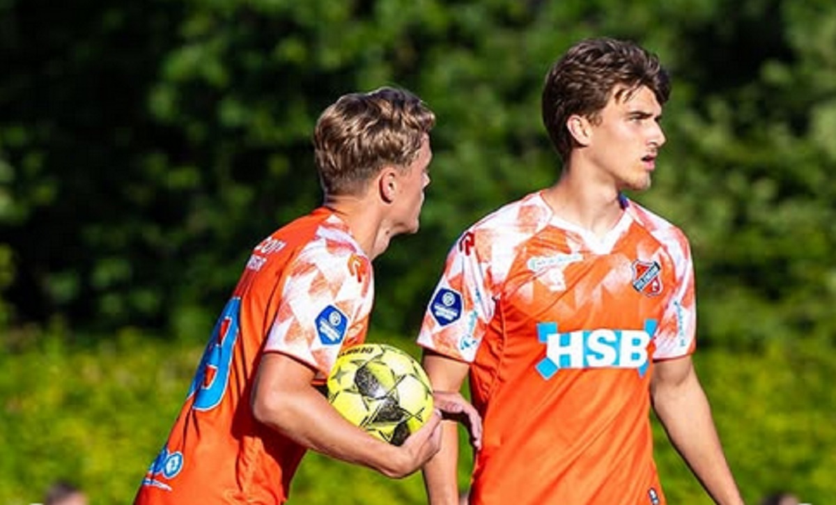 Patrick Kluivert Bahagia, Mauro Zijlstra Cetak 6 Gol Sekaligus Bantu FC Volendam Menang 17-0!