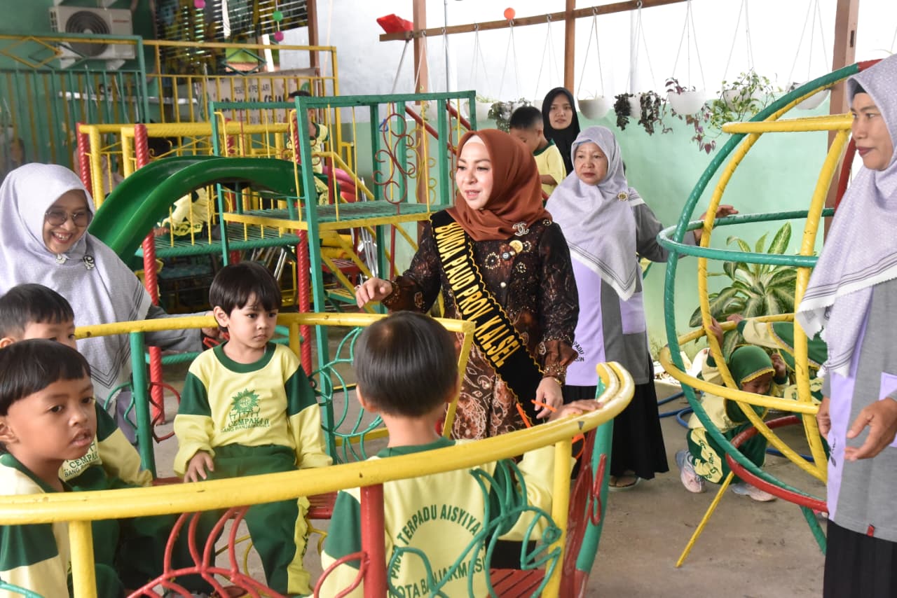 Kunjungi PAUD di Banjarmasin, Ini Pesan Hj Fathul Jannah Muhidin