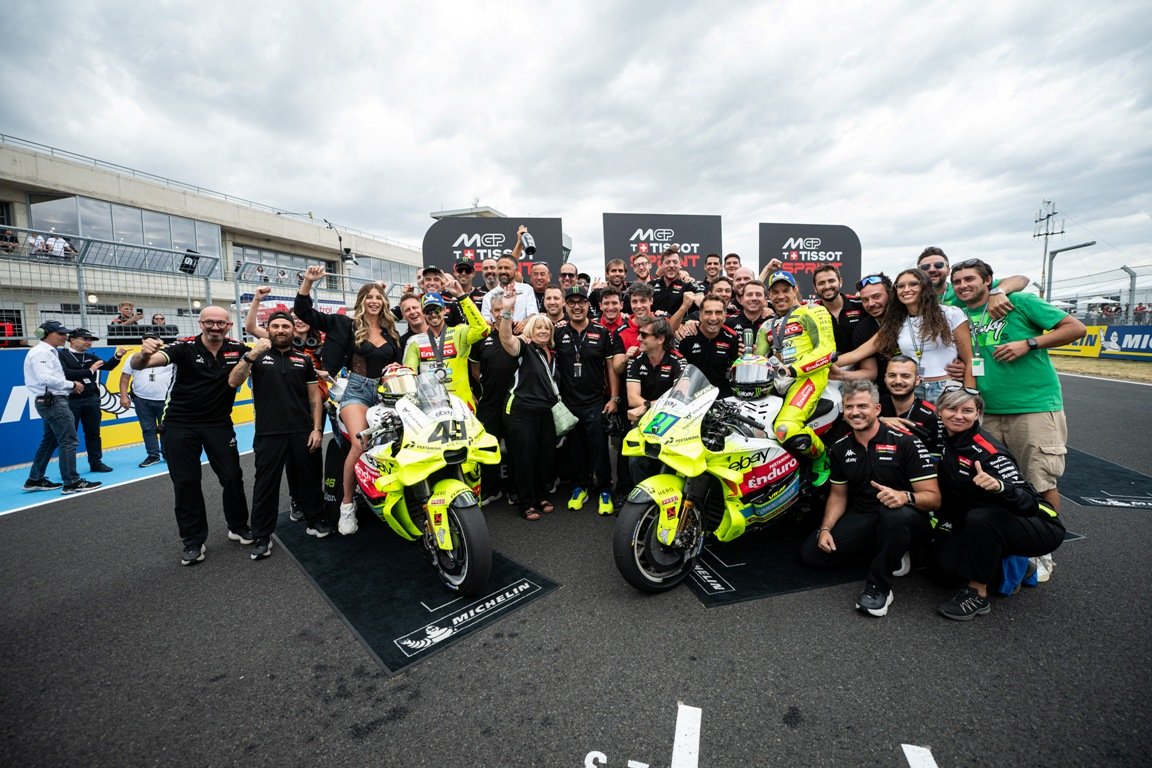 Konsistensi Jadi Problem Utama Timnya Valentino Rossi di MotoGP 2025