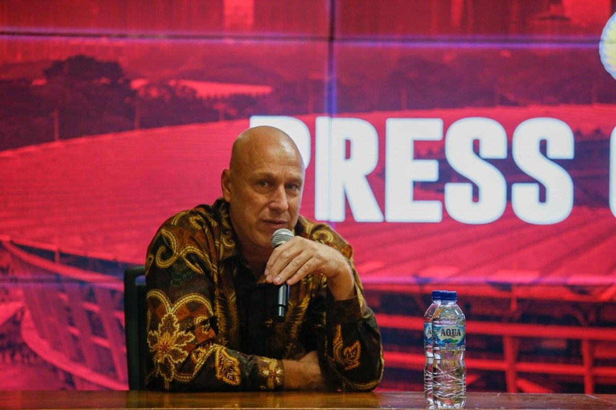 Dirtek PSSI Alexander Zwiers Ungkap Kriteria Idaman Pelatih Baru Timnas Indonesia