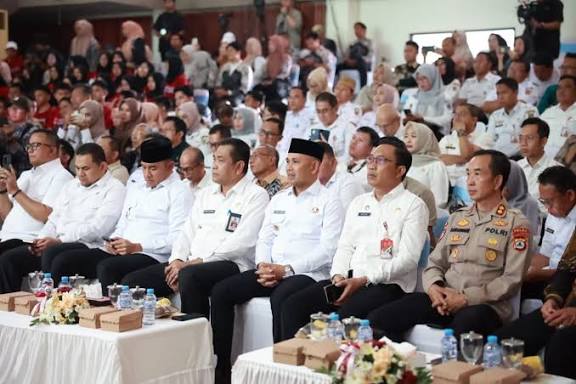 Wabup Tanbu Hadiri Launching dan Pengenalan Sekolah Garuda Transformasi